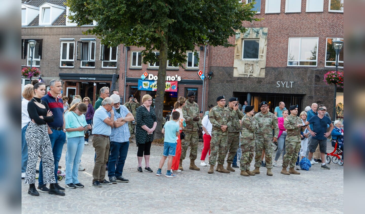101st Airborne Division Rock Band in Schijndel