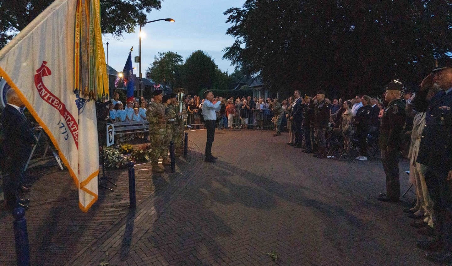 Herdenking Eerde