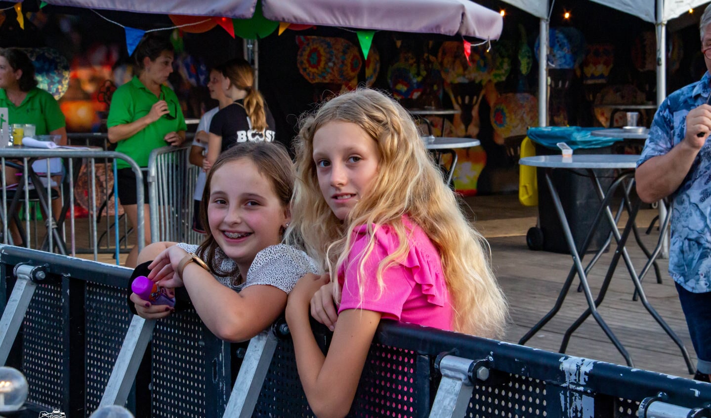 Paalklimmen voor de jeugd in Wijbosch