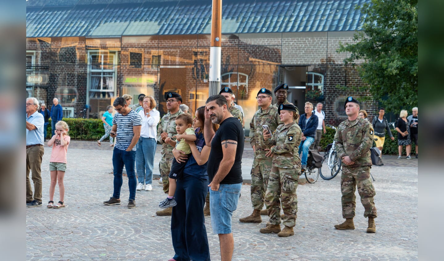 101st Airborne Division Rock Band in Schijndel