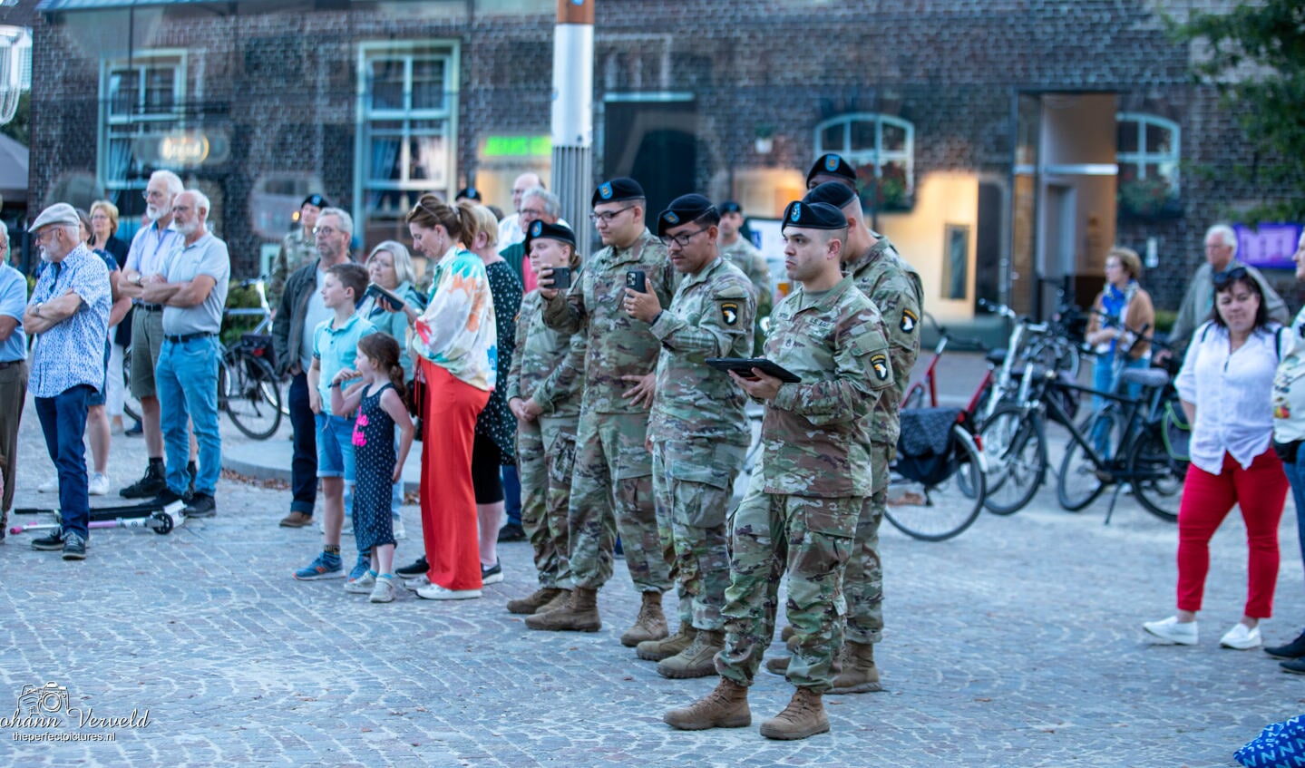 Amerikaanse rockband in het Schijndelse centrum