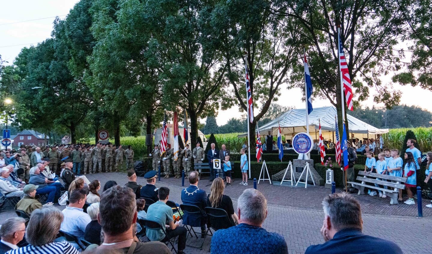 Herdenking Eerde