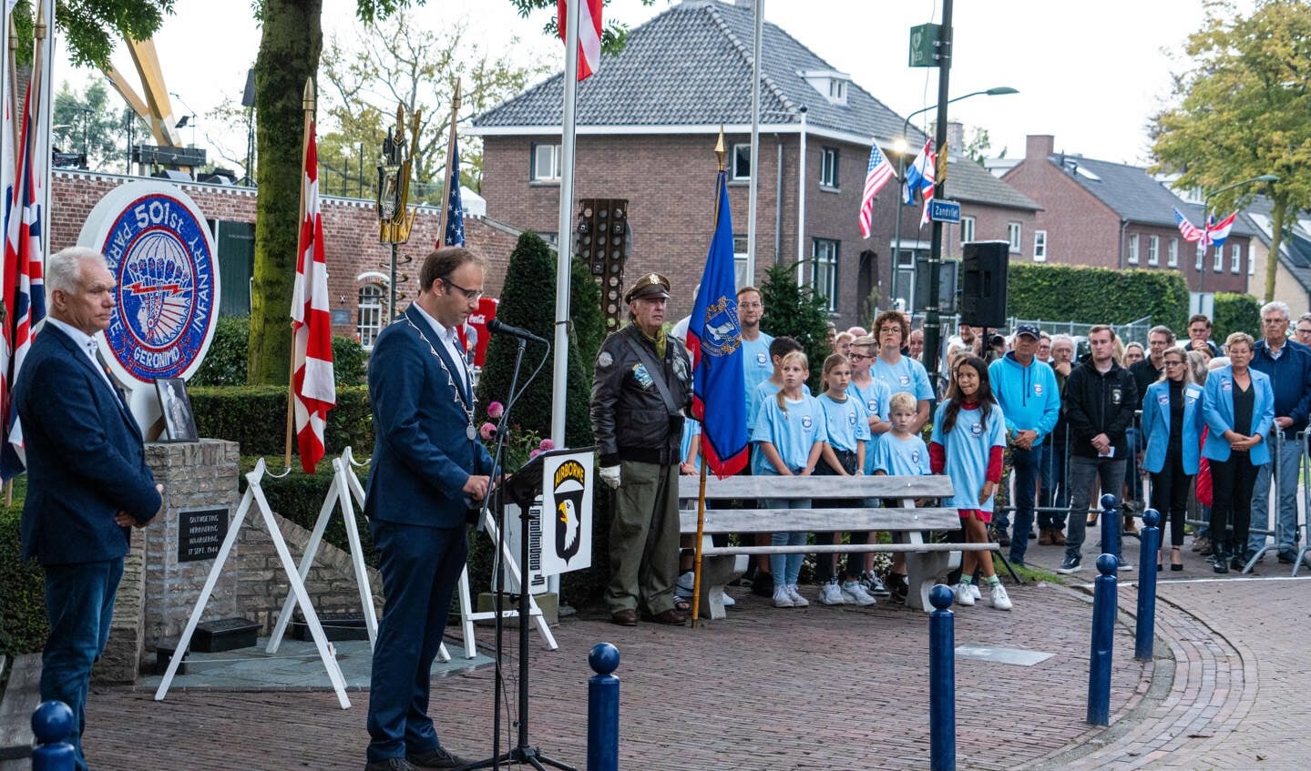 Herdenking Eerde