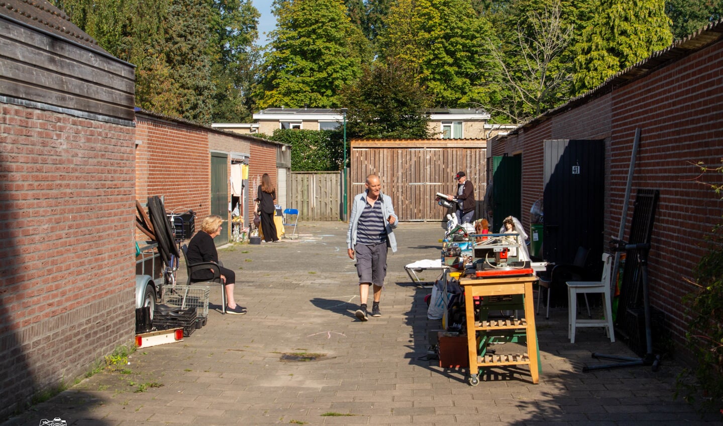 Garagesale in de Hoevenbraak en Hulzebraak