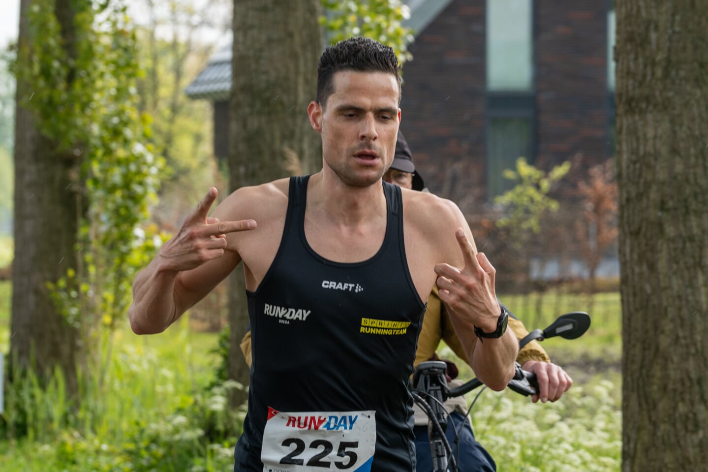 TVE sport Wijboschloop, Angelo Gevers winnaar 10 km