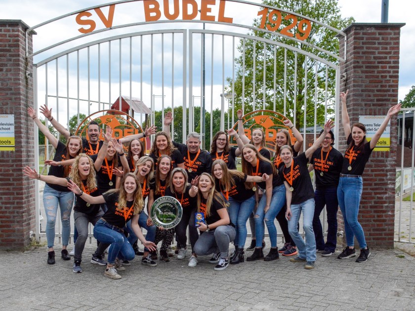 De kampioenen van sv Budel VR1