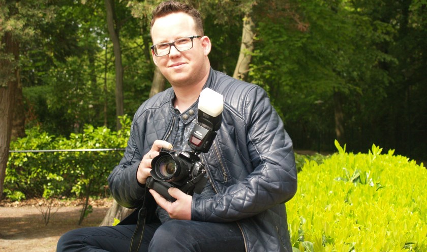 Persfotograaf Harm van Leuken uit Budel, foto: Laura Raats