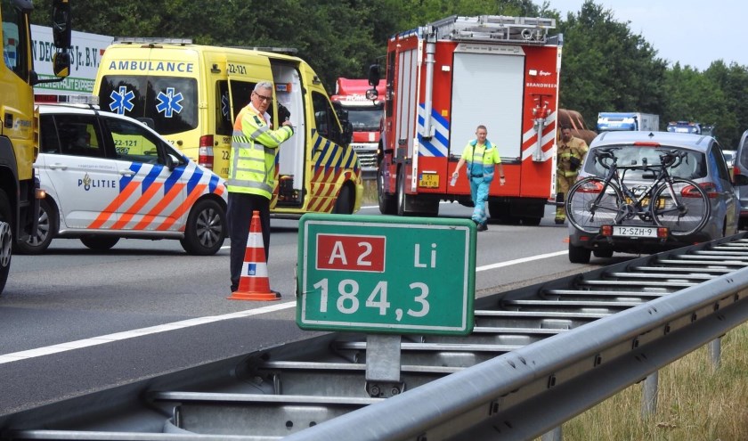 Zowel de politie, brandweer als ambulance kwamen met spoed ter plekke.