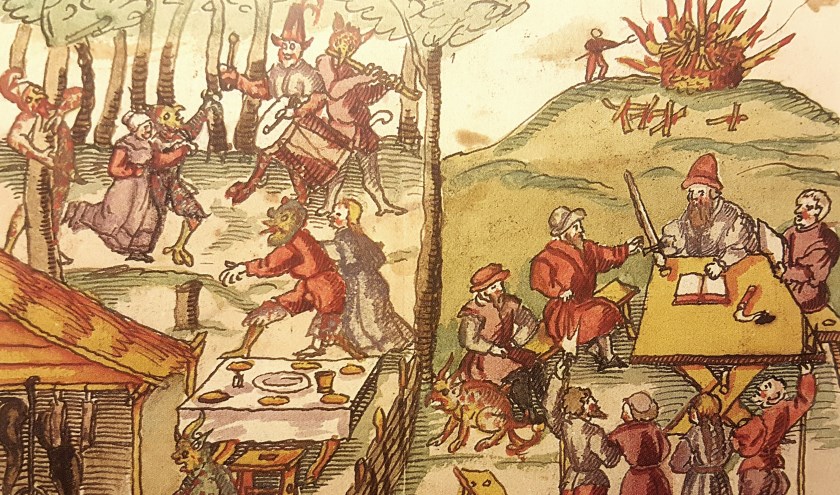 Zestiende-eeuwse prent waarop te zien is hoe heksen feest vieren met de duivel, door de rechtbank worden veroordeeld en ter dood worden gebracht op de brandstapel.
