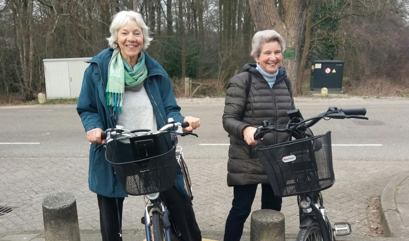 Dames gaan fietsen