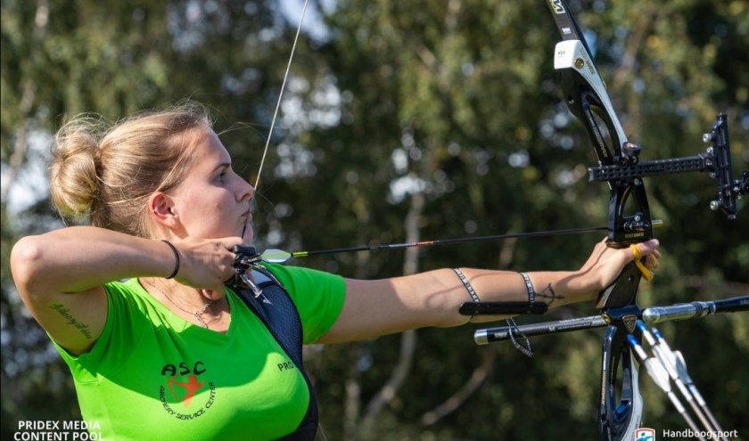 Magali tijdens de finale in opperste concentratie, foto: Gerrit Buitenhuis