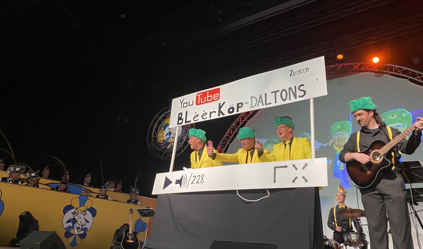 De Buulse Blèèrköp brachten een mix van Buulse muziek en humor