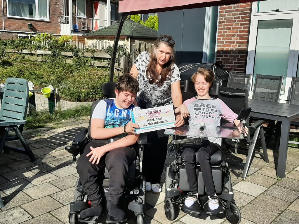 Steuntje in de rug voor tweeling uit Voorschoten dankzij een aanvraag van het Gehandicapte Kind bij het VriendenFonds van de VriendenLoterij. (Foto: PR)