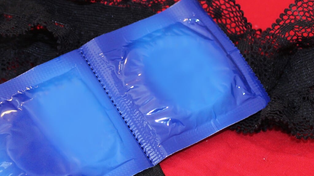 Gebruik van een condoom kan een geslachtsziekte voorkomen