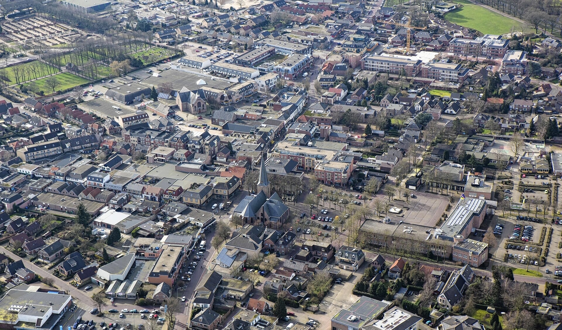 Het Puttense centrum vanuit de lucht. 