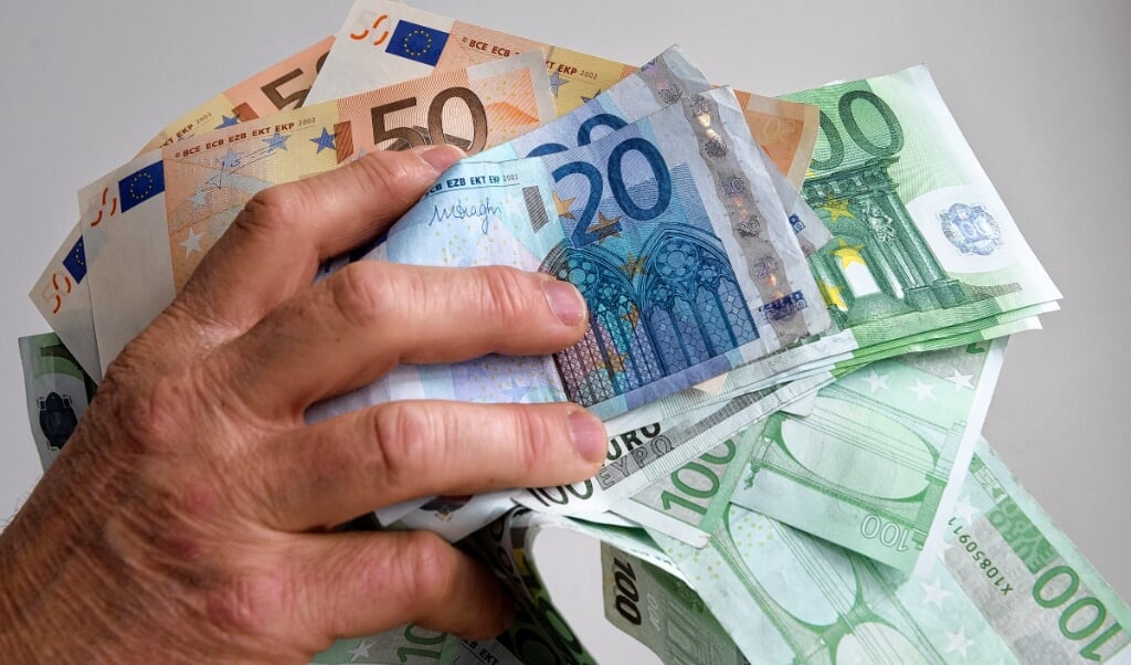 ANP XTRA Den Haag zwart, financiën, europa, papier, rijkdom, bankbiljet, geld, valuta, 20, europese