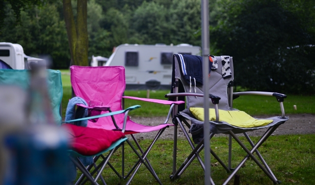 <p>Ondanks de drukke zomermaanden juli en augustus lijkt 2020 voor de toeristische sector op de Utrechtse Heuvelrug en in de Gelderse Vallei door de coronacrisis een verloren jaar.</p>
