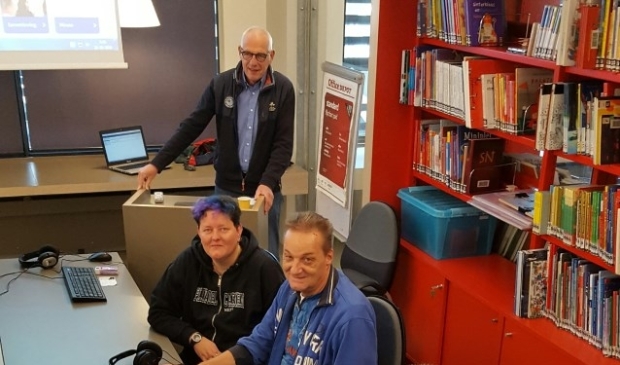 Deelnemers aan cursus met begeleider Jan Voskes.