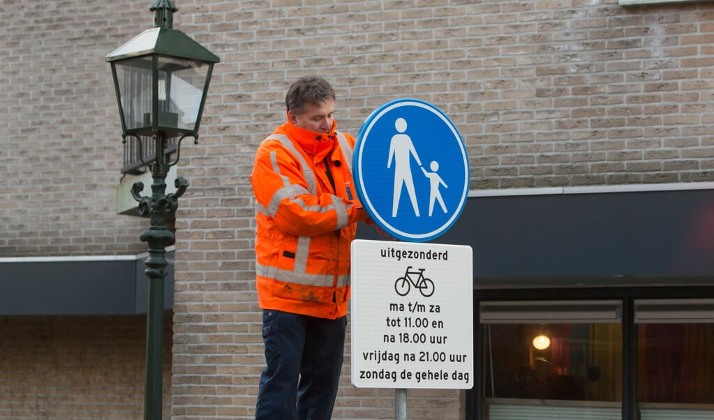 Vanaf vandaag zijn de Laanstraat en Brinkstraat in Baarn officieel voetgangersgebied geworden.