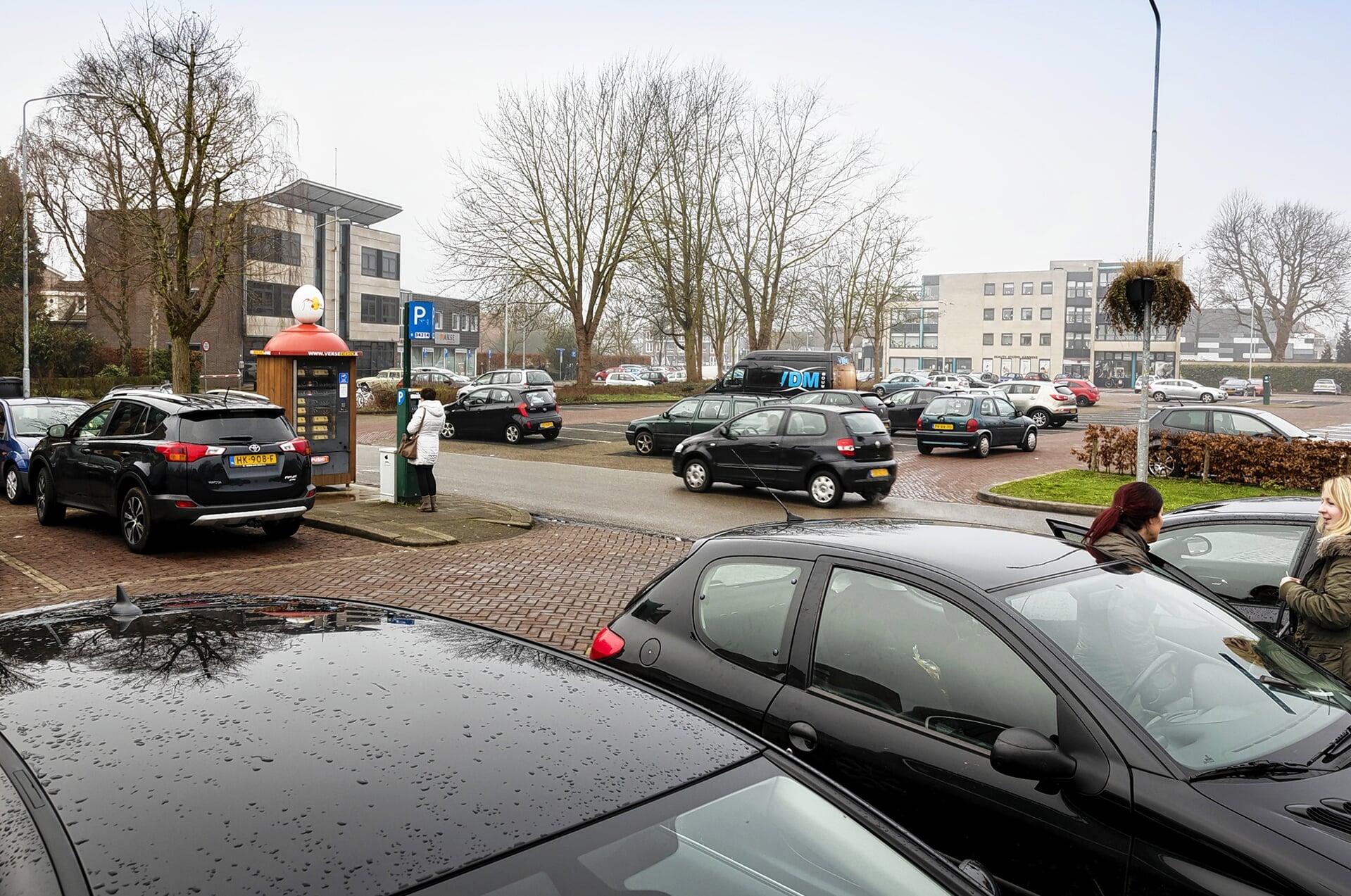 Parkeren aan de Kapteijnstraat.