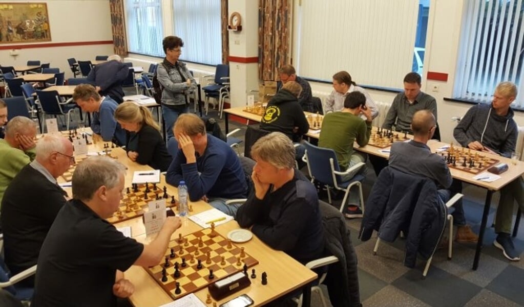 De schakers van BSV wonnen zaterdag met 6-2 van SSSA-3 uit Groningen.