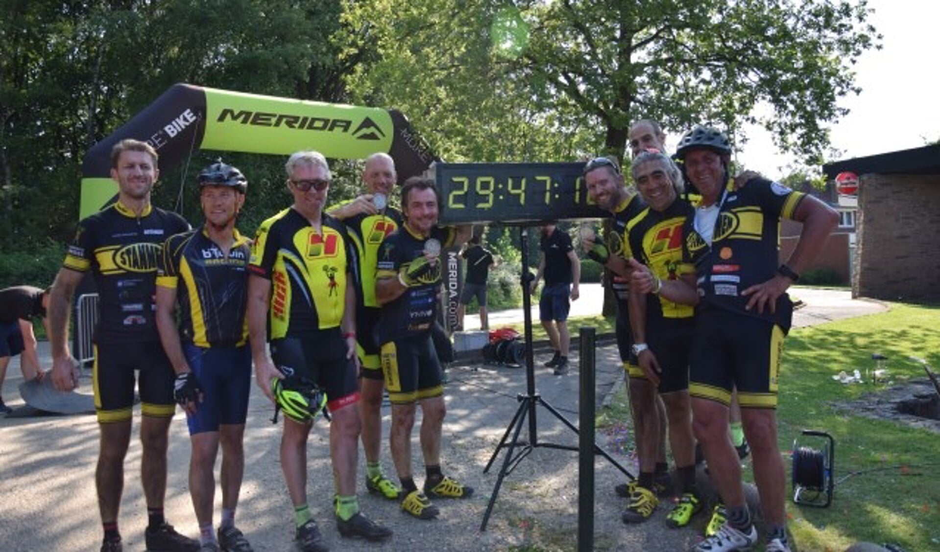 Het Wageningse mountainbike team 'De Stanmen' heeft met een selectie van vier man deelgenomen aan de Merida Dutch Cross Country.