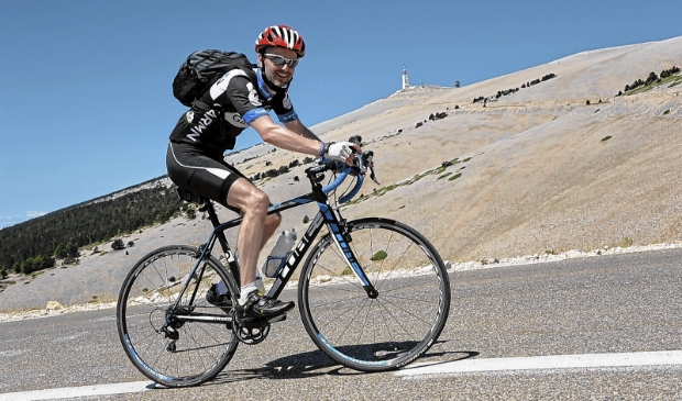 <p>De Mont Ventoux vormt een enorme uitdaging.</p>