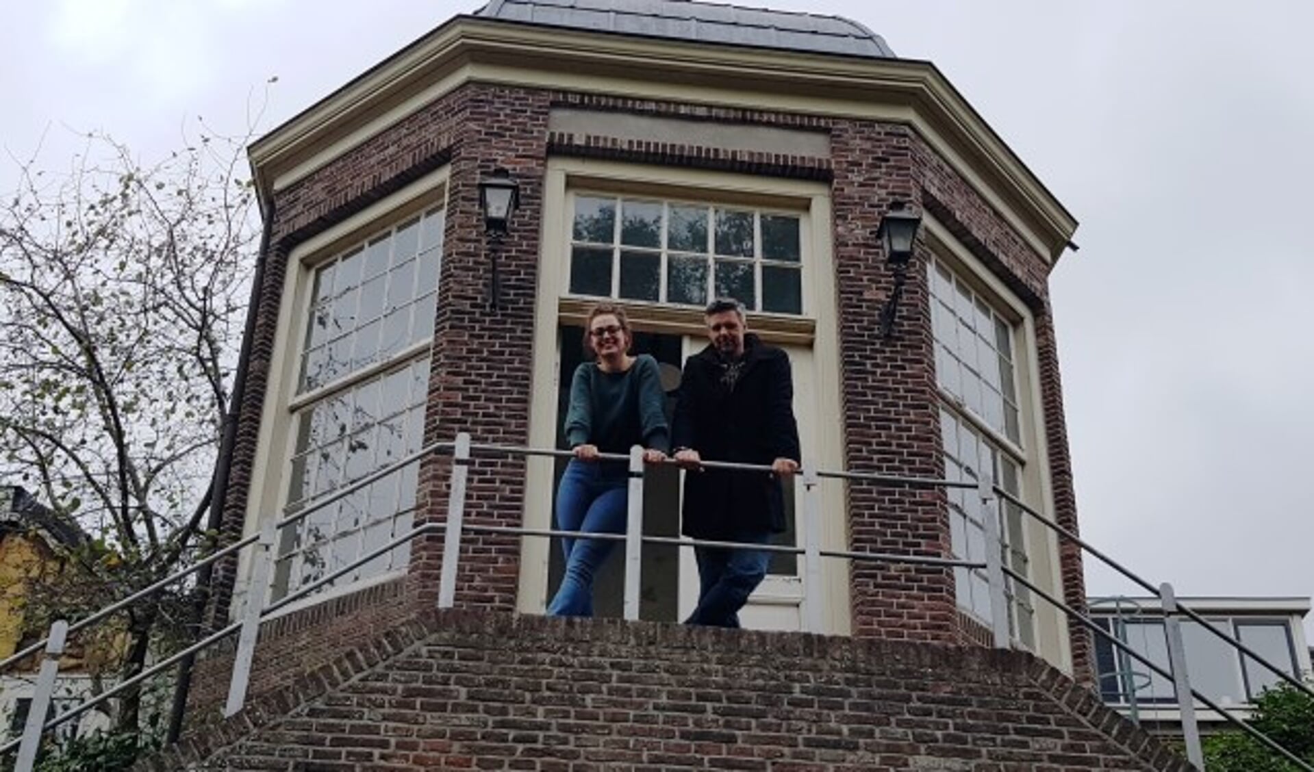 Ivanka de Ruijter en Martijn Adelmund dromen over een nieuwe invulling van het Theekoepeltje langs het Wallenpad.