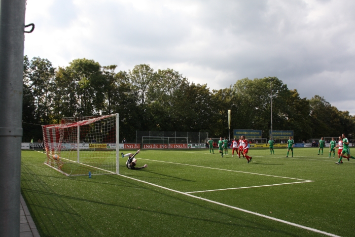 Penalty door Vince de Kwant voor 1-2