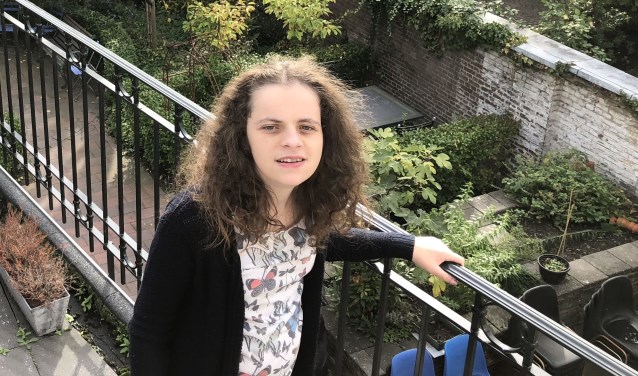 Lisanne vindt het erg leuk om bij mensen op bezoek te gaan.