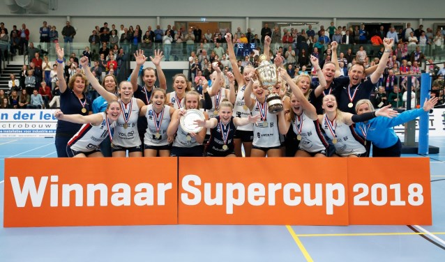 De dames van Sliedrecht Sport wonnen dit weekeinde de Supercup.