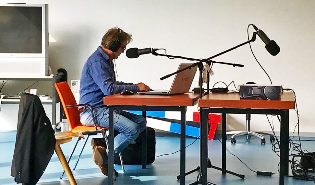 Veteranenradio gaat minstens één keer per maand uitzenden vanuit De Basis in Doorn.