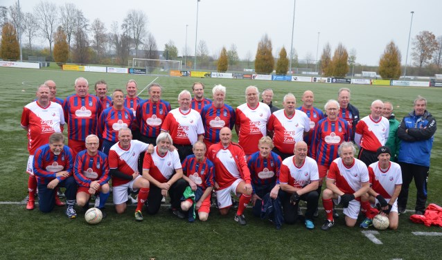 De Walking football teams van CDW/SVF en FC Utrecht