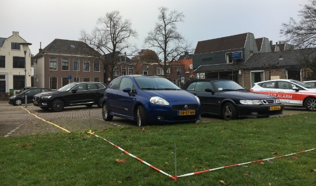 <p>Parkeren op het Kampje.</p>