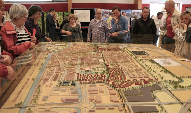 Ondanks dat de gemeente het, zoals hier in Badhoevedorp, wel probeert, zijn lang niet alle partijen tevreden over de inbreng van burgers.