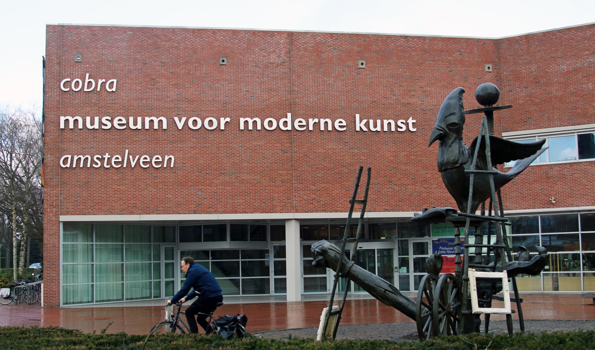 Het Cobra Museum in Stadshart Amstelveen.