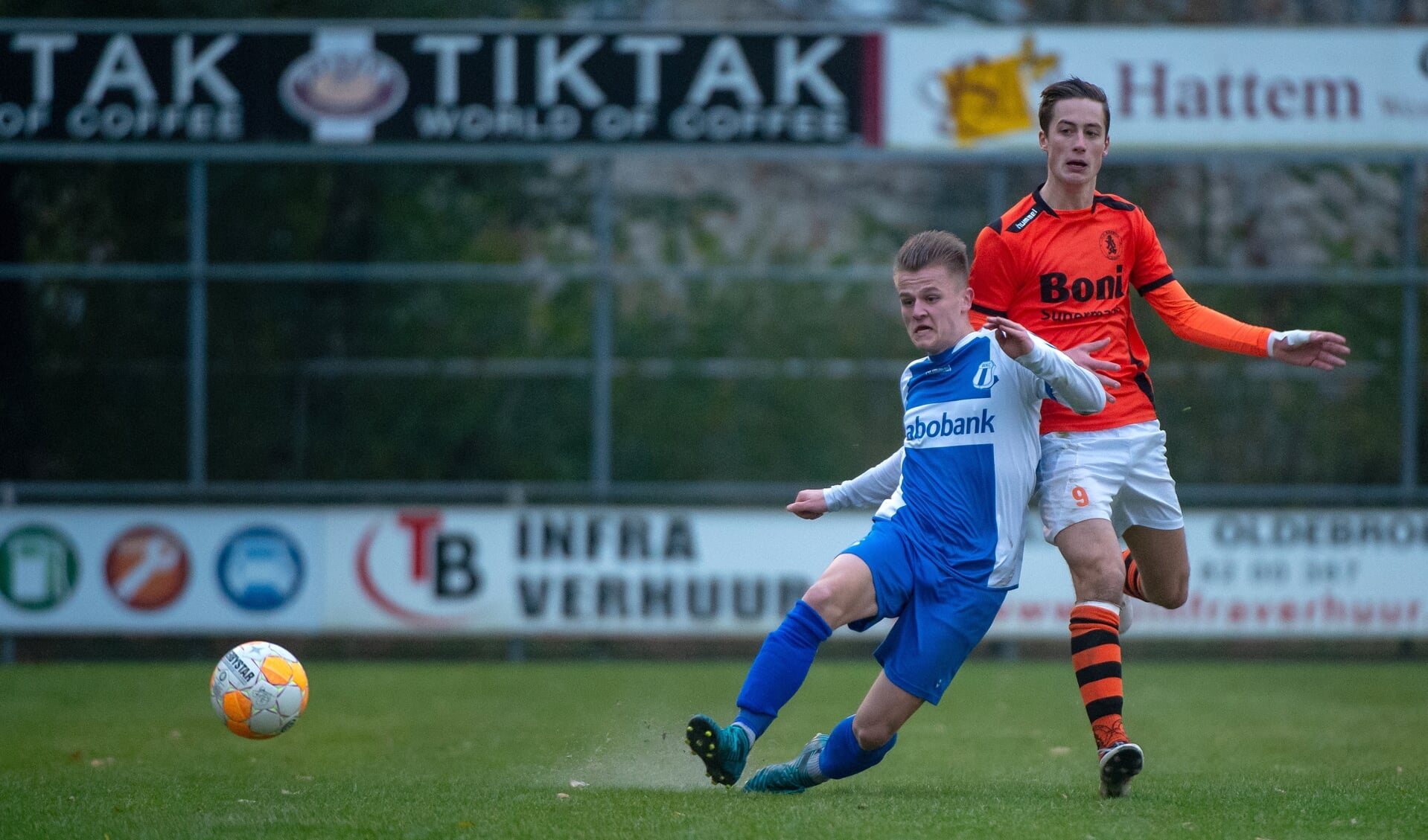 Het was moeilijk om de defensie van WHC te verrassen, maar Jesse Buitenhuis werd toch matchwinner voor Sparta Nijkerk.