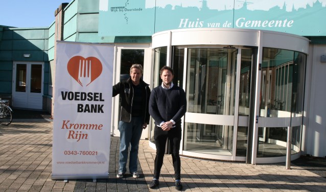 Ed van Proosdij en Freddy van Scherpenzeel zoeken nieuwe vrijwilligers voor de Voedselbank Kromme Rijn