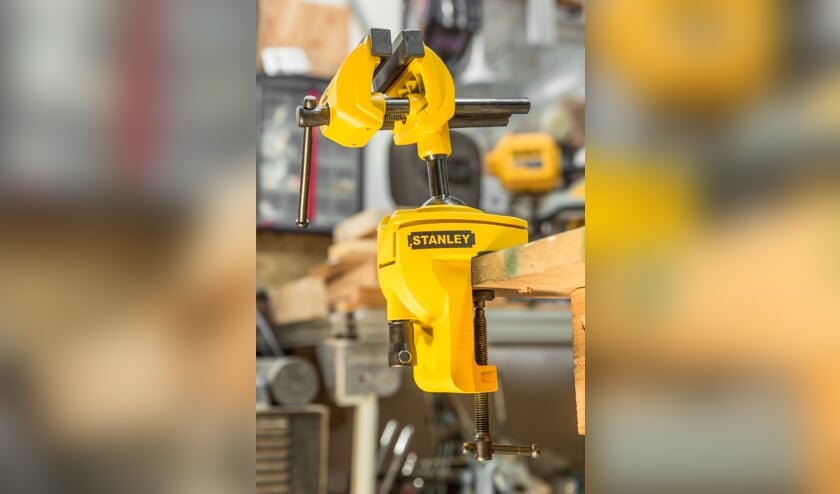 Stanley Multi Grip 360° bankschroef.