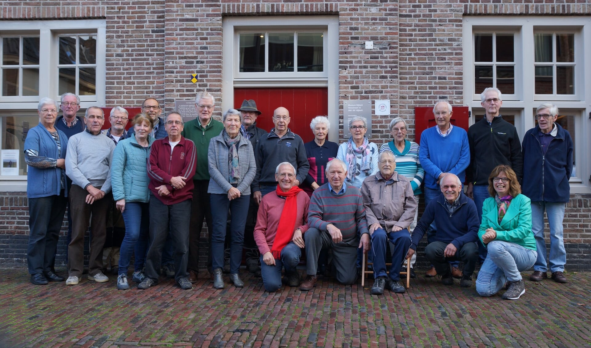 Een deel van het team vrijwilligers en bestuursleden van de Stichting Oud Nijkerk. 