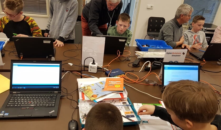 De digitale werkplaats is populair bij veel kinderen.