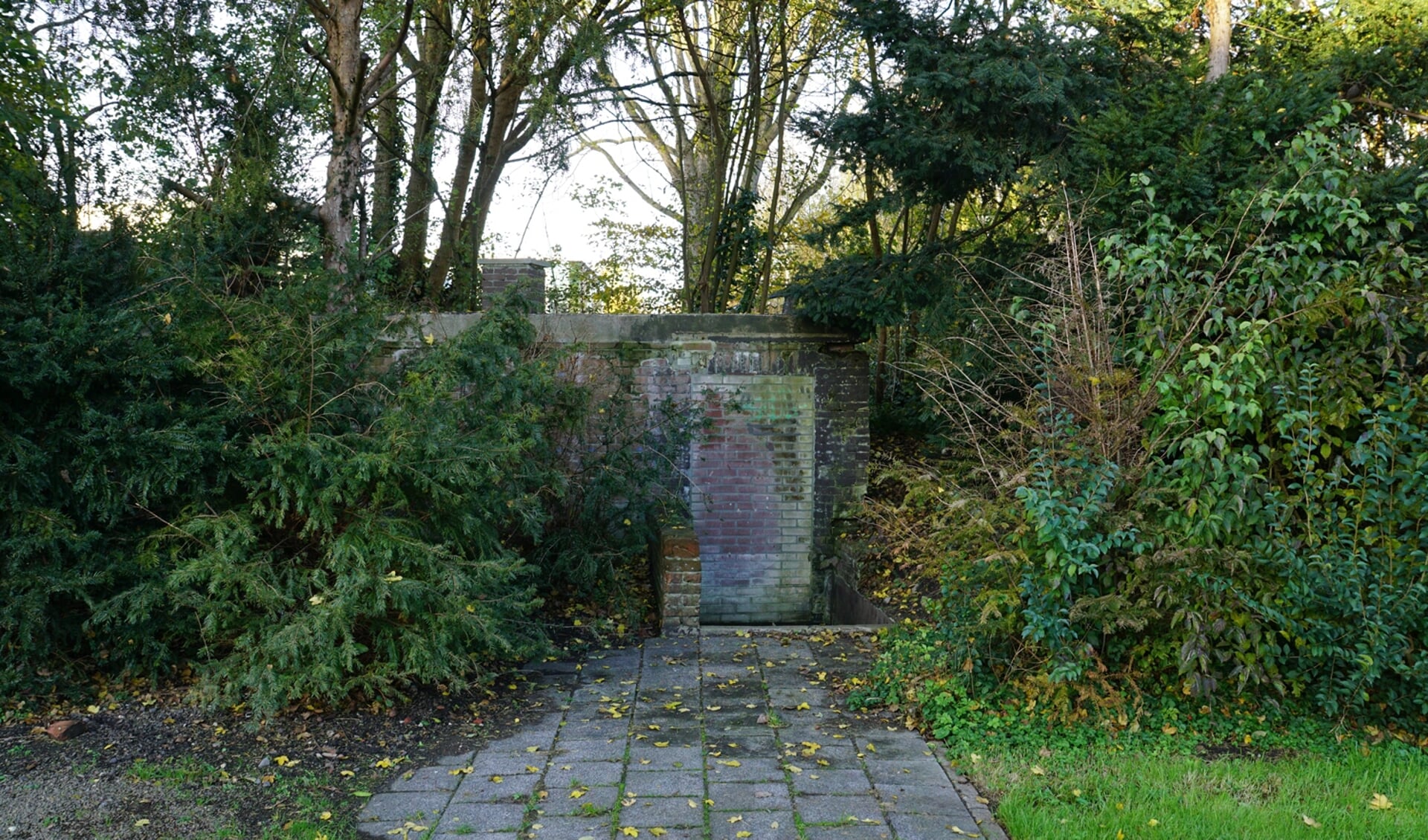 De bunker aan de Wolfert van Borsselenweg.