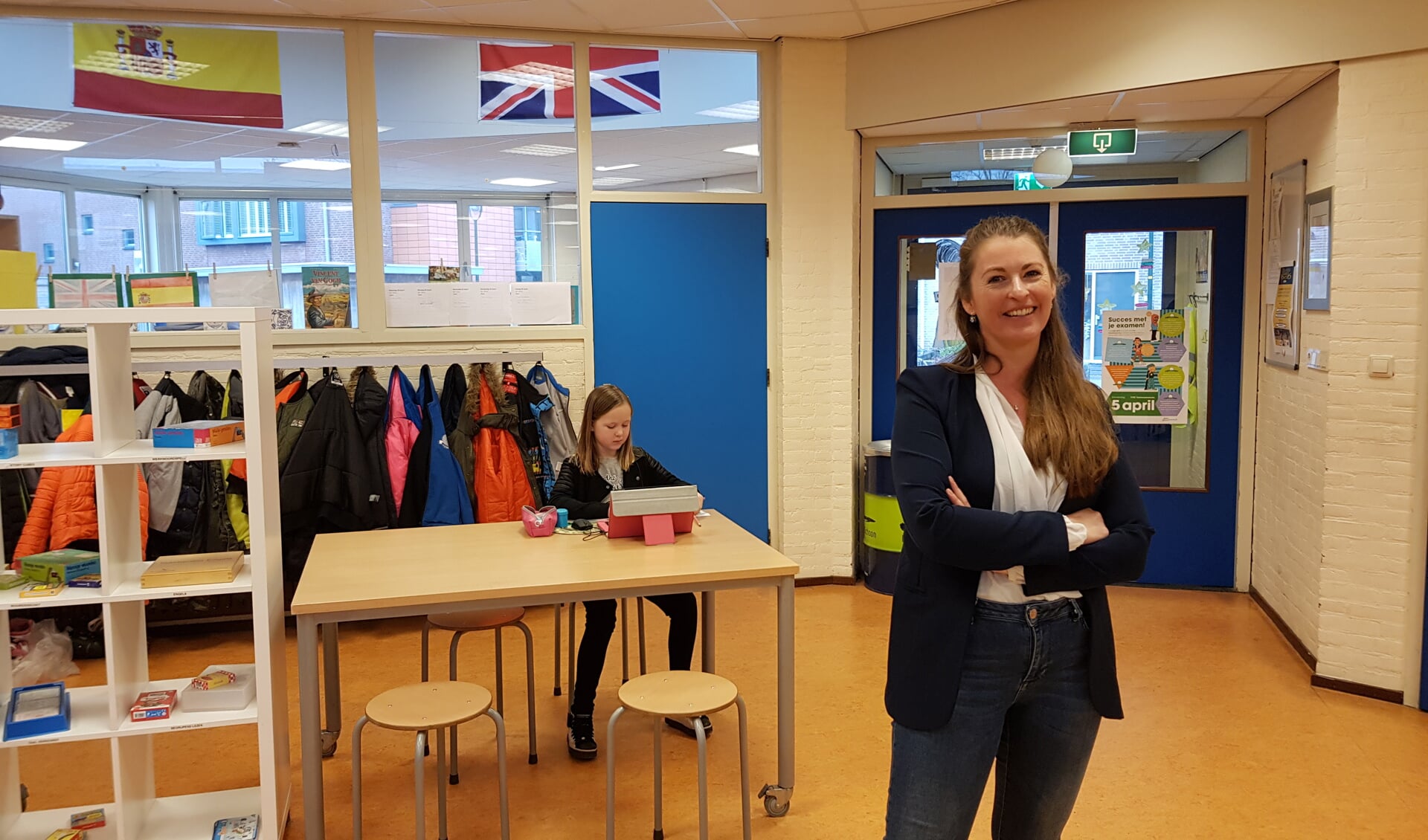 Schooldirecteur Anne Suijdendorp in de Dorpsbeuk.