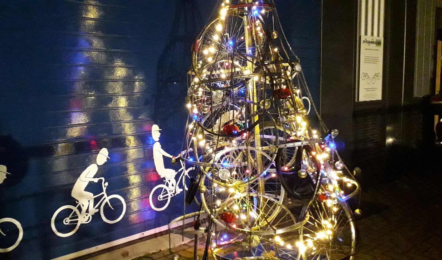 De 'Kerstboom' bij De Fietswerkplaats