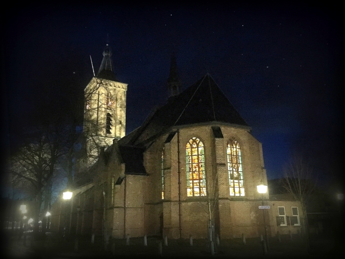 Kerstliederen zingen in de Grote Kerk te Scherpenzeel