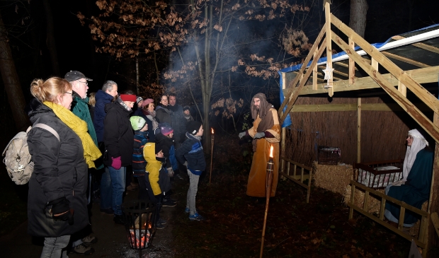 <p>Dit jaar geen wandeling, maar een herderstocht als kersttheater in de kerk.</p>