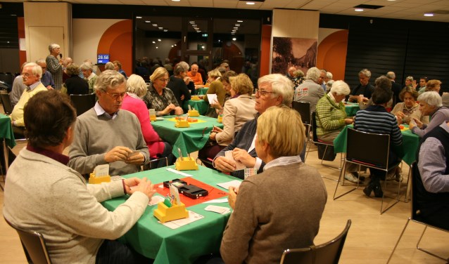 Bridgeclub Bunnik zoekt nieuwe leden en organiseert daarom een beginnerscursus.
