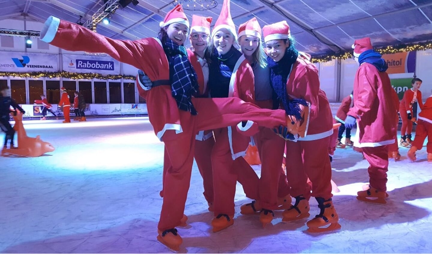 Na afloop vermaakten de deelnemers zich op de ijsbaan van Veenendaal On Ice.