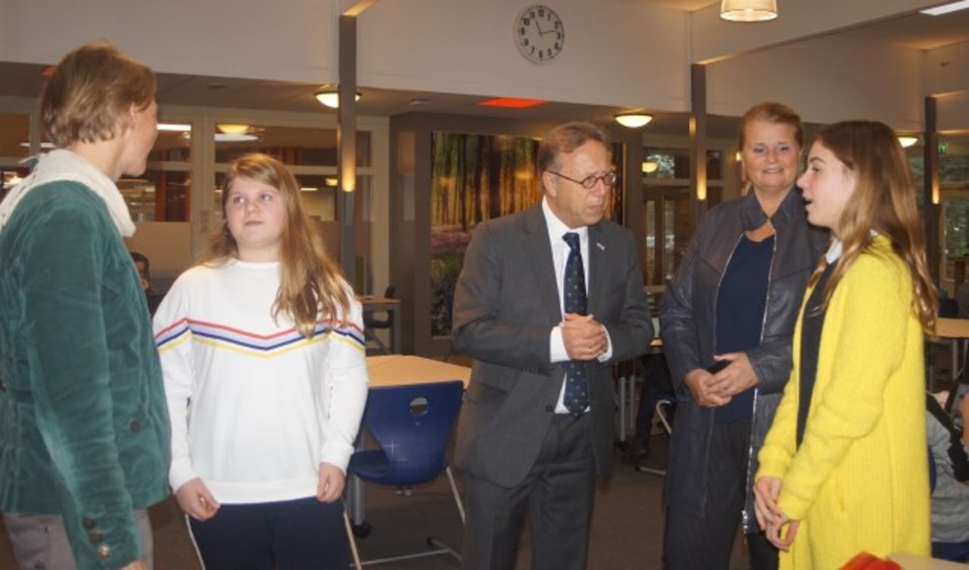 Leerlingen van het Christelijk college Groevenbeek vertellen over de locatie in Putten