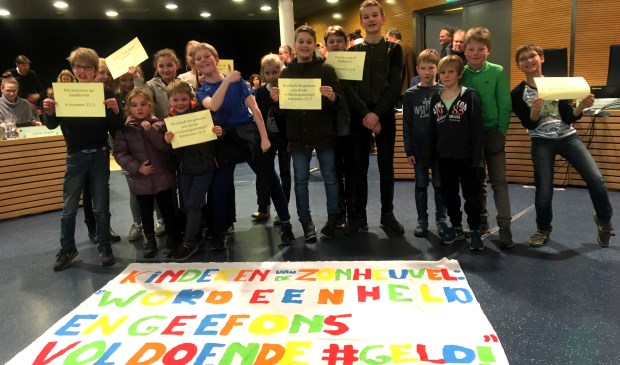 Eerder dit jaar kwamen kinderen van De Zonheuvel al naar de gemeenteraad om actie te voeren.